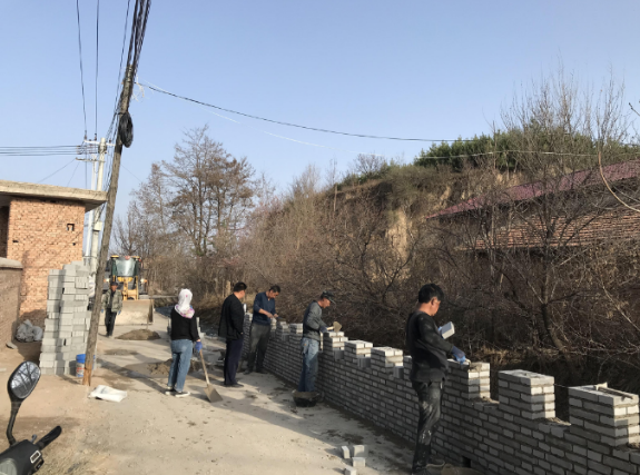 筑起安全墻 照亮鄉村路——市產(chǎn)投集團鼎力支持包抓共建村社文明創(chuàng  )建工作(圖1)